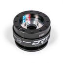 Quick release steering wheel adapter with 6-bolt pattern forged construction