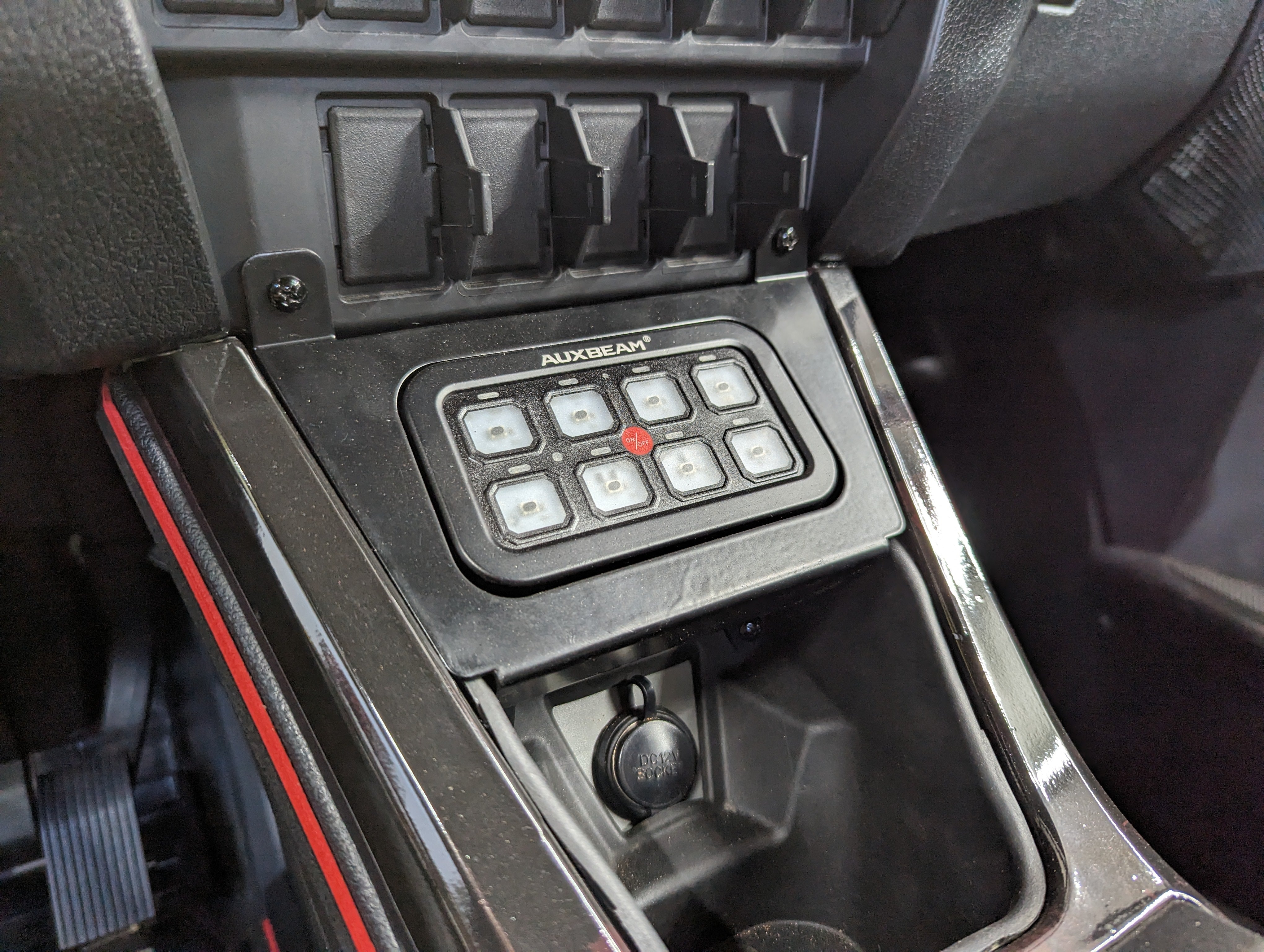 SFM Pro/R Auxbeam 8 Gang mount