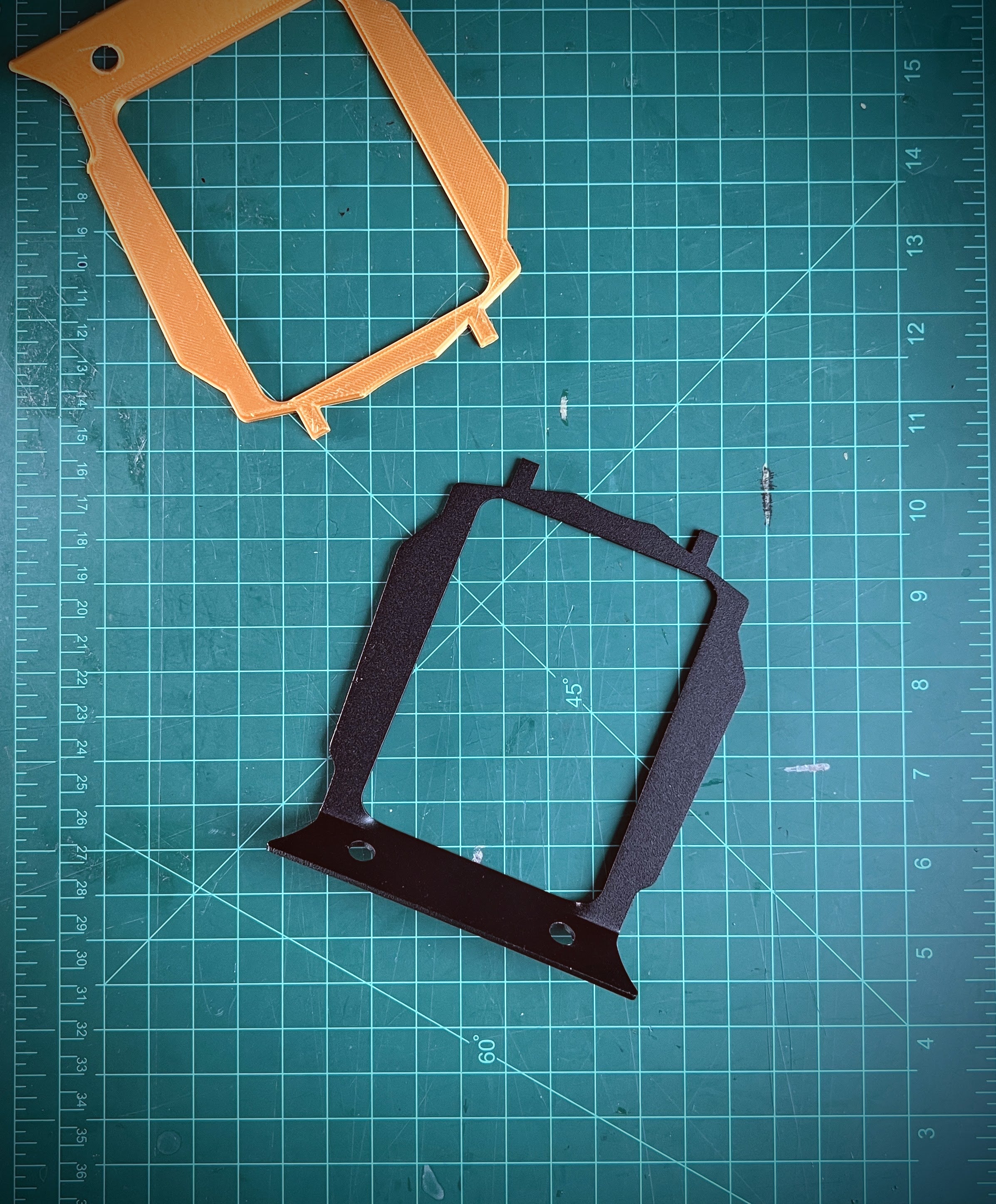 SFM SwitchPro12 Lower Plate – Desert Whips