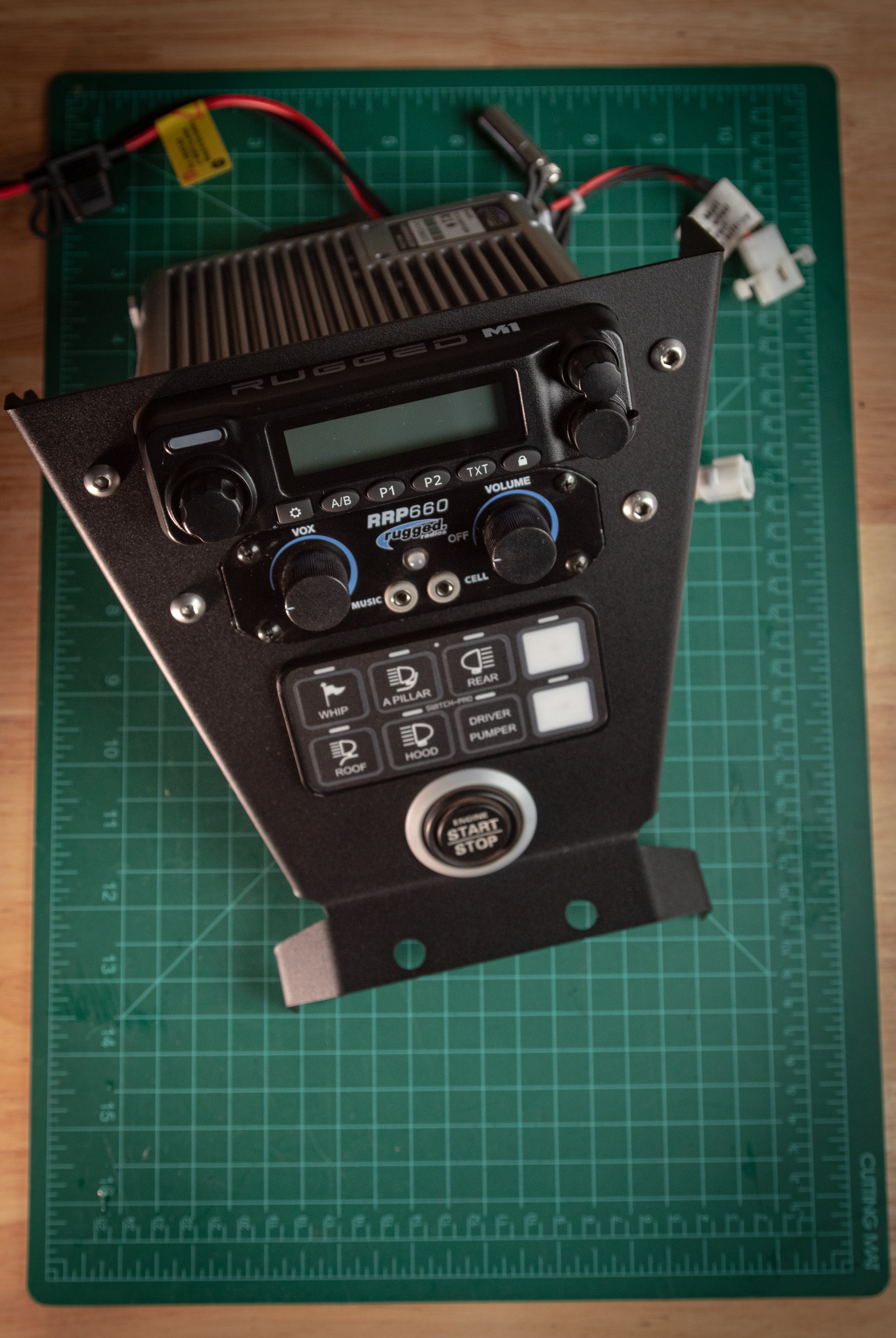 SFM M1 Race Radio Mount Switchpro